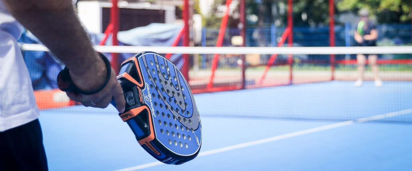 best teardrop shaped padel racke